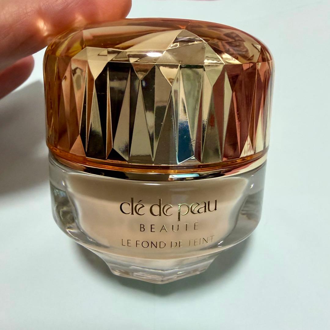 クレ・ド・ポーボーテ ル・フォンドゥタンn オークル20