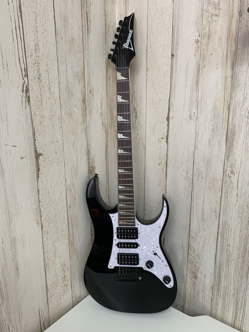 Ibanez エレキギター 黒　ブラック