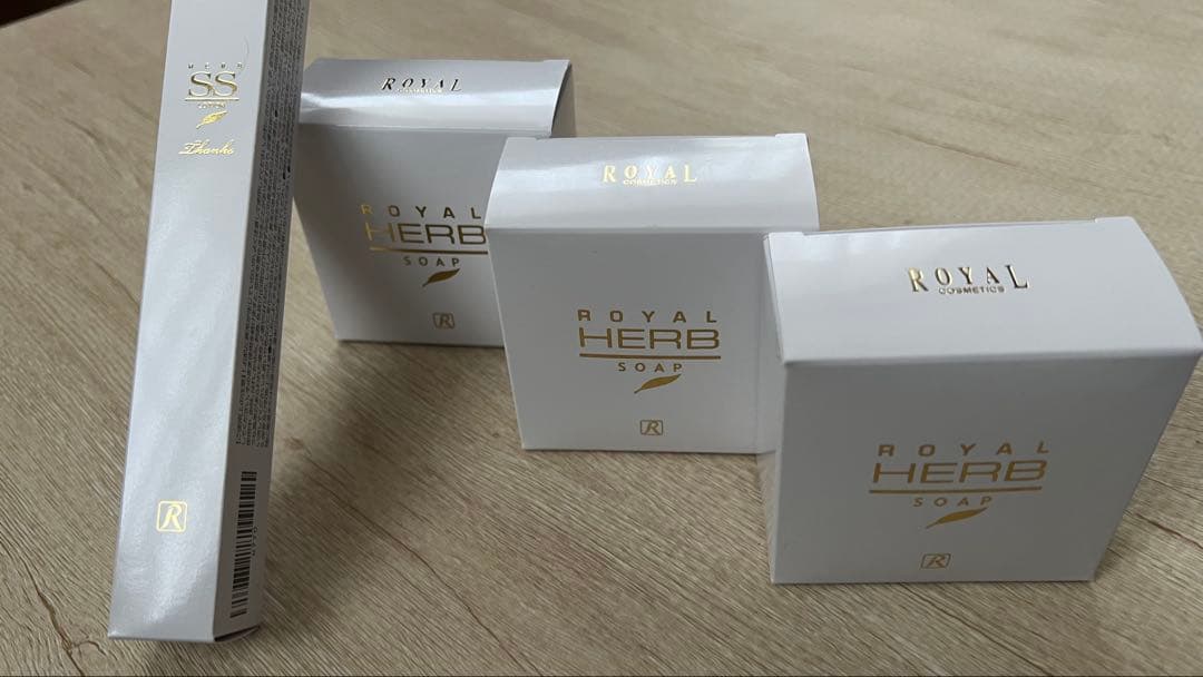 新品　 ロイヤルハーブソープ