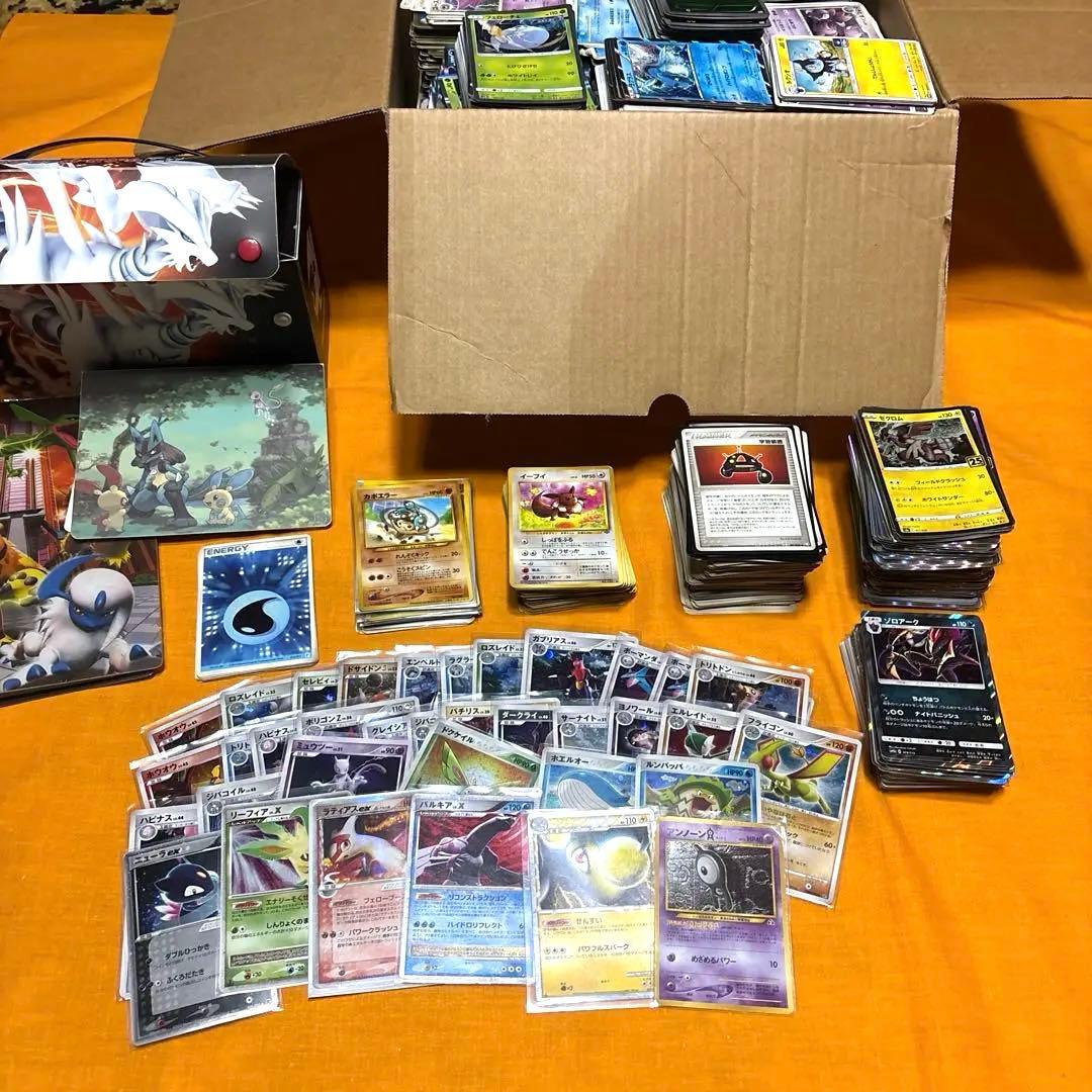 ポケモンカードゲーム LeThi ThanhVy Leavanny | Black & White—Legendary Treasures | TCG Card Database