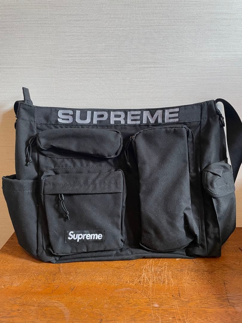 supreme Field Messenger Bagの通販はau PAY マーケット - 輸入雑貨の