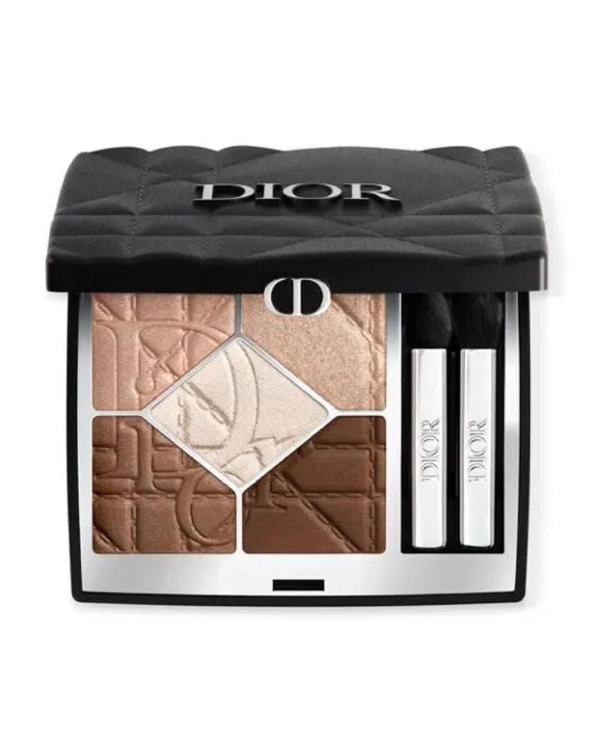 ディオールショウ サンククルール 557 Diorアイシャドウ カナージュ ディオールショウの新作をスウォッチ！ サンク クルールは数量限定で4