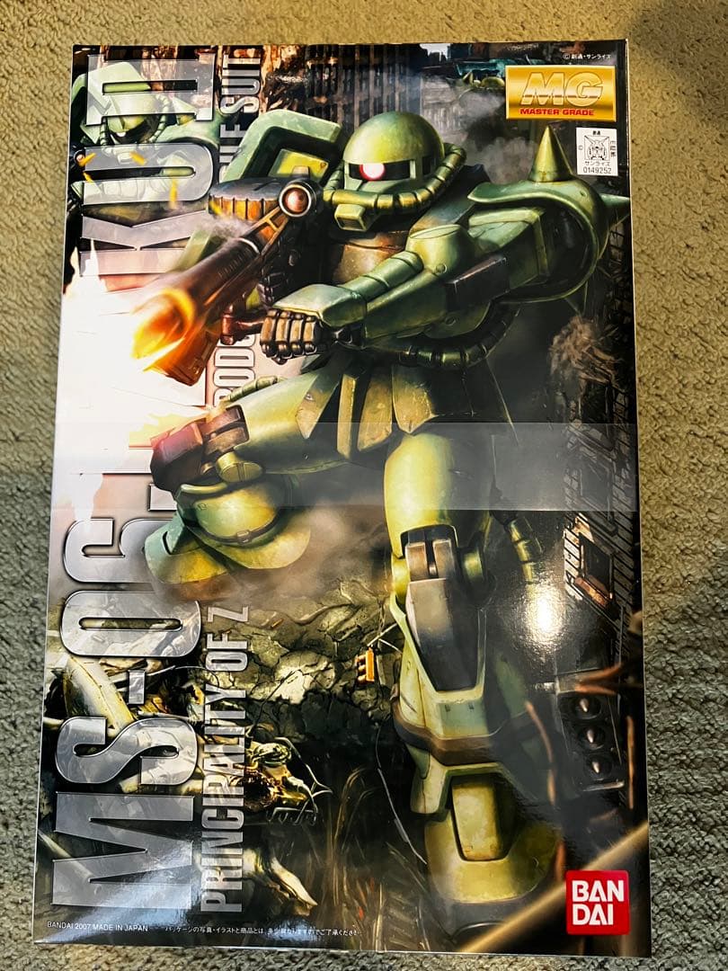 1/100 MG MS-06J ZAKUII ザク2 Amazon.com: 1/100 MG MS-06J ZAKU Kawaguchi Meijin ver. : Arts