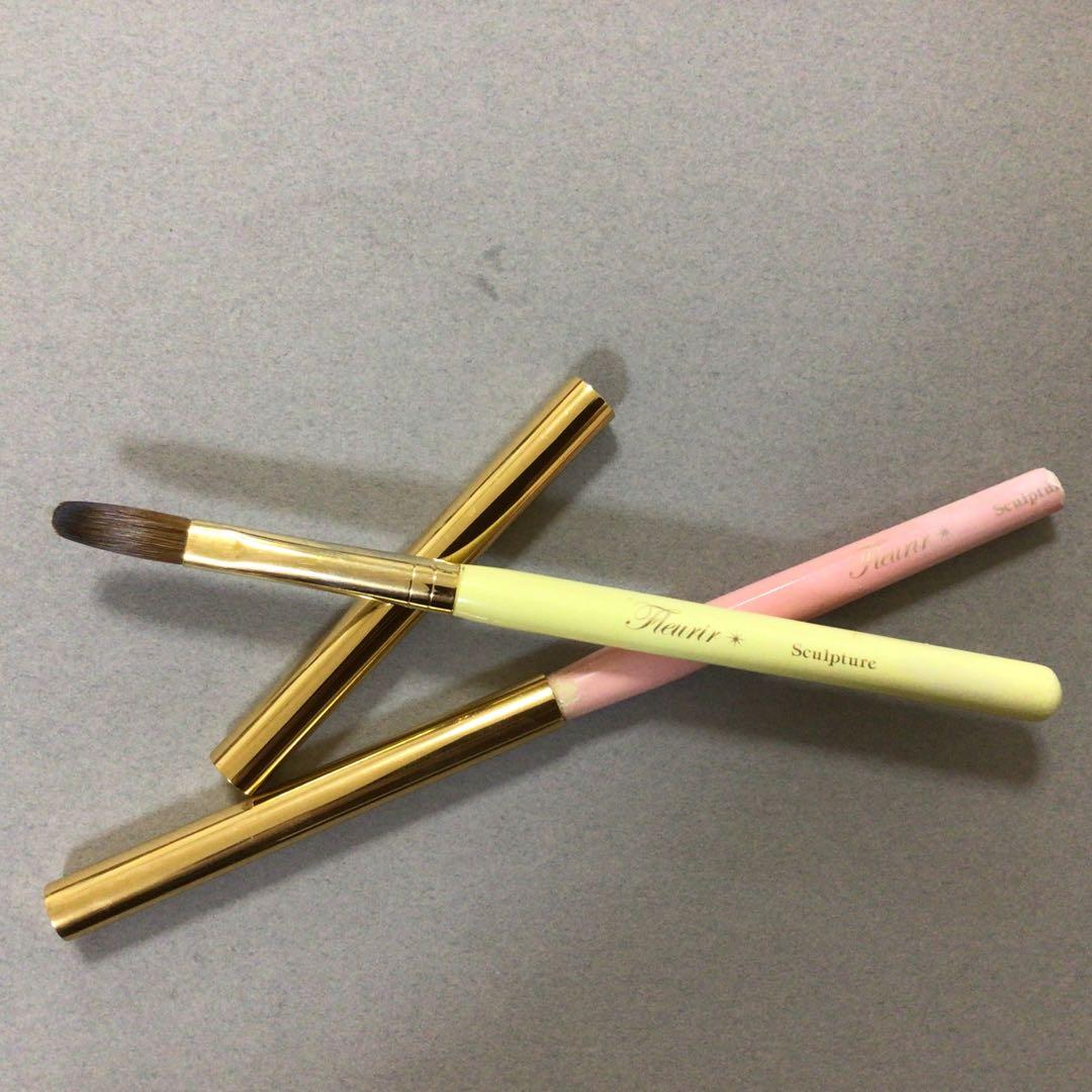 フルーリア　スカルプチュア用ネイルブラシ 2本セット