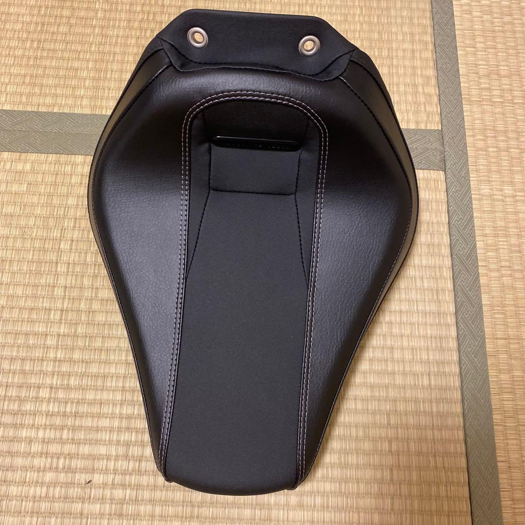 ハーレー FXBRS ブレイクアウト 純正シート - メルカリ