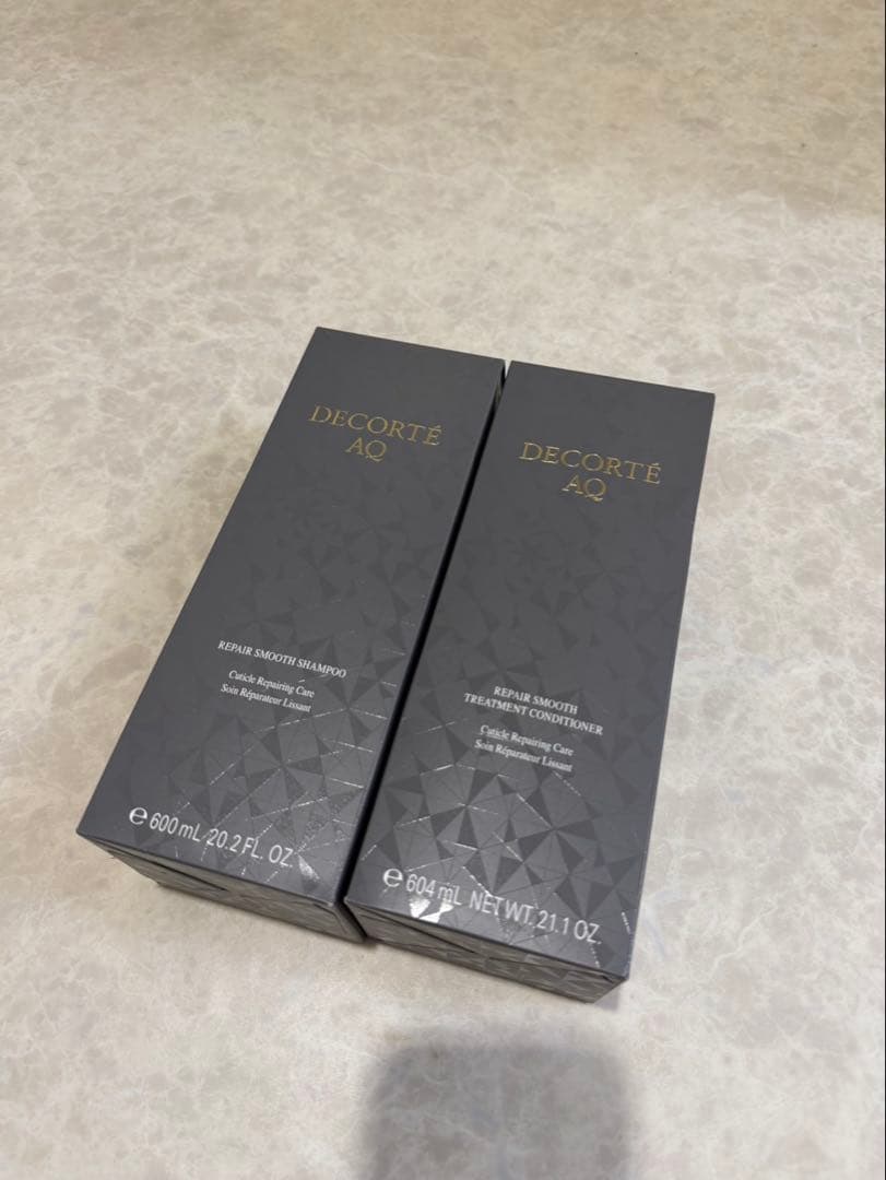 【新品・未使用】コスメデコルテAQリペアスムースシャンプー＊トリートメントセット