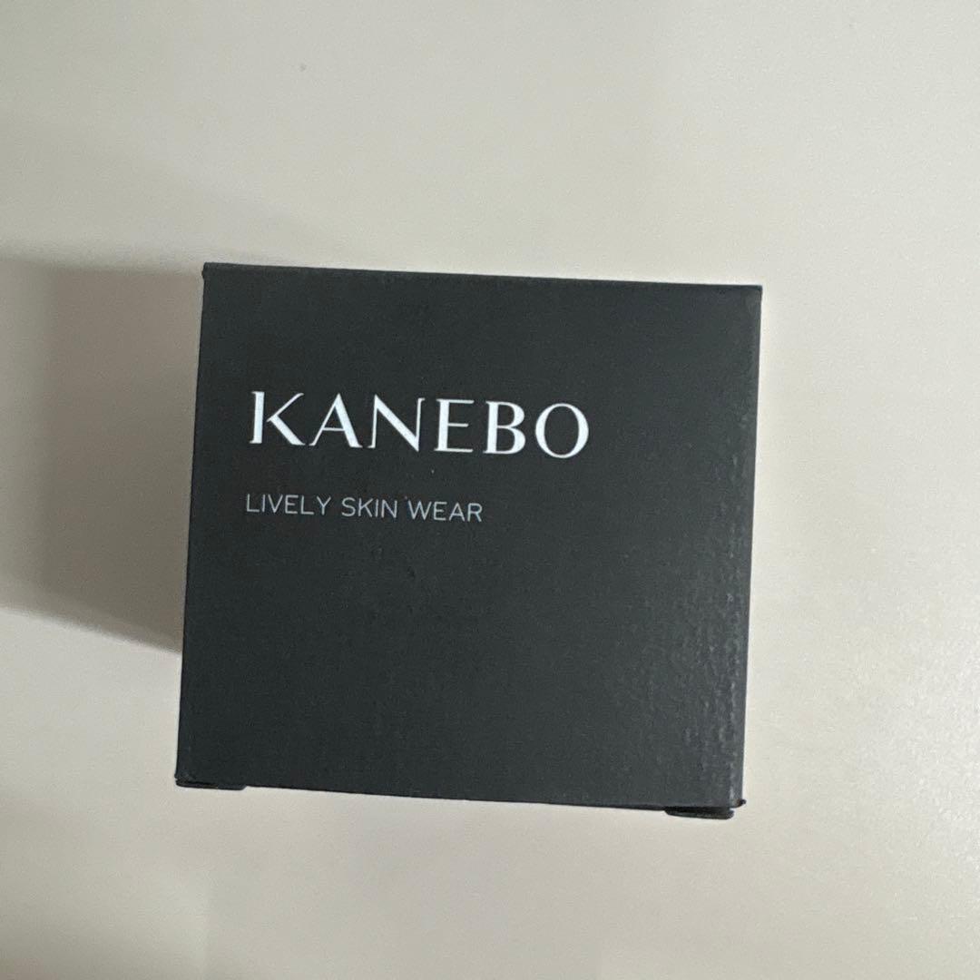 KANEBO LIVELY SKIN WEAR クリームファンデーション