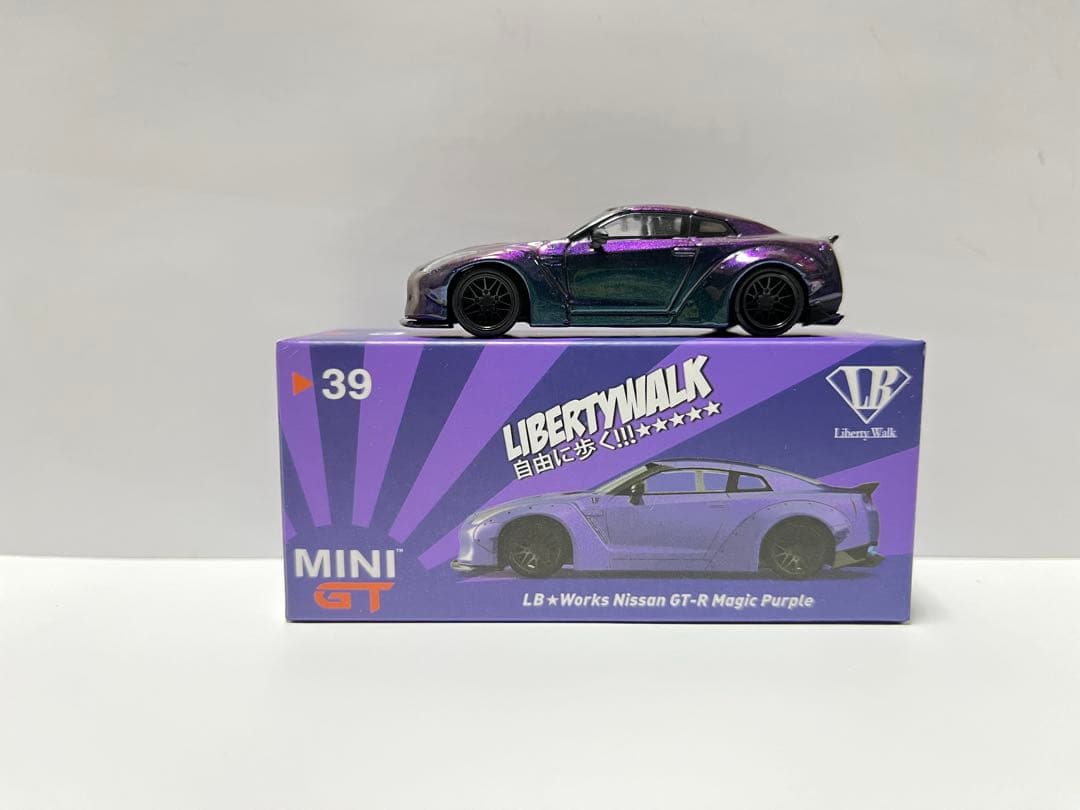MiniGT 1/64 LB★WORKS R35 “マジックパープル” LBWK