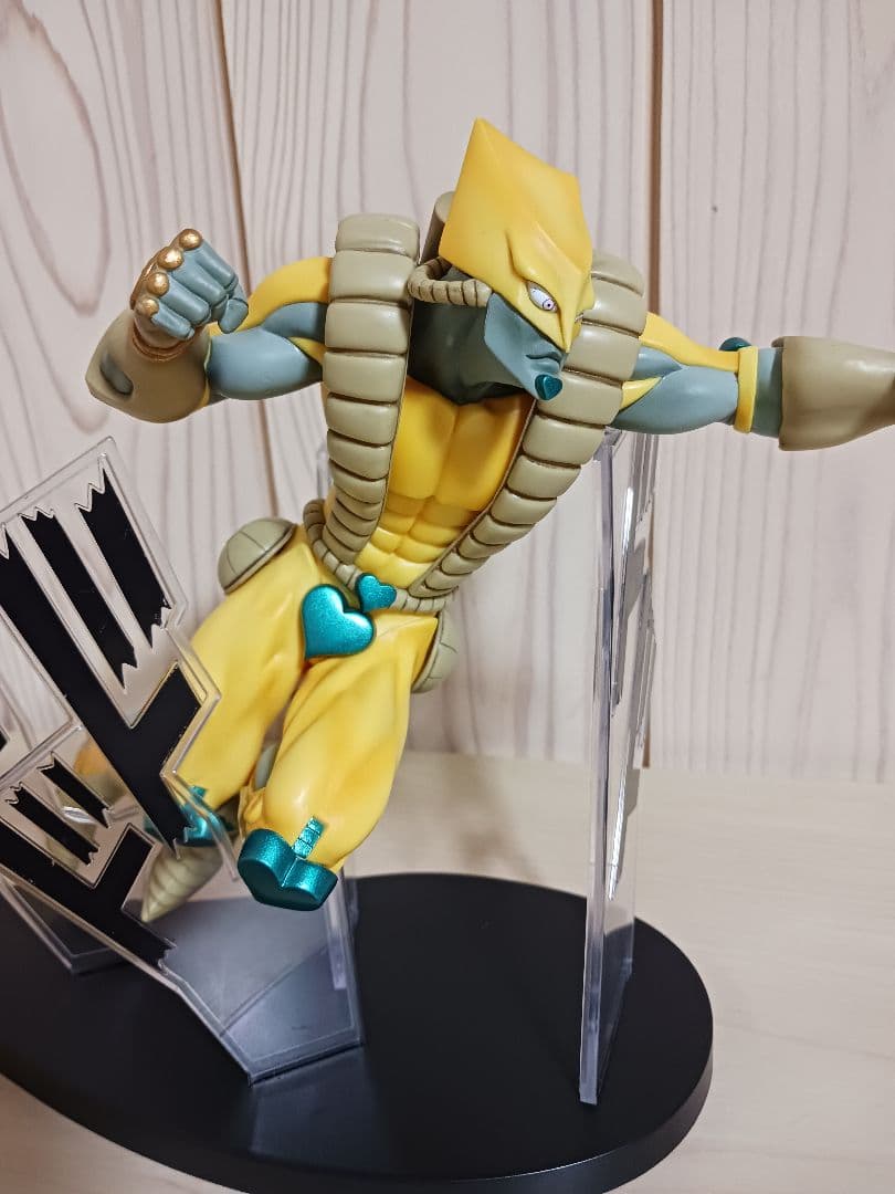 ジョジョ 一番くじ 空条承太郎 スタープラチナ DIO ザ・ワールド 4体