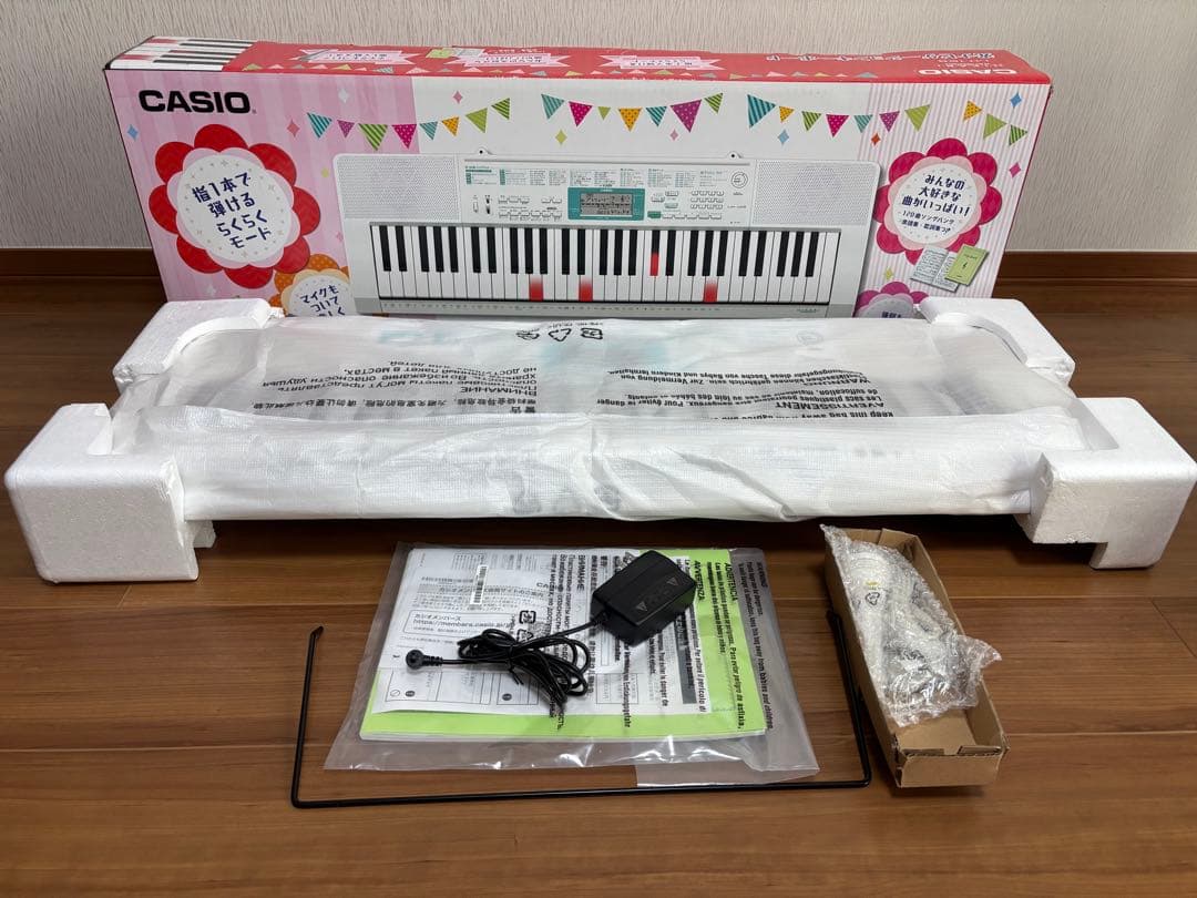 CASIO 光ナビゲーションキーボード LK-128