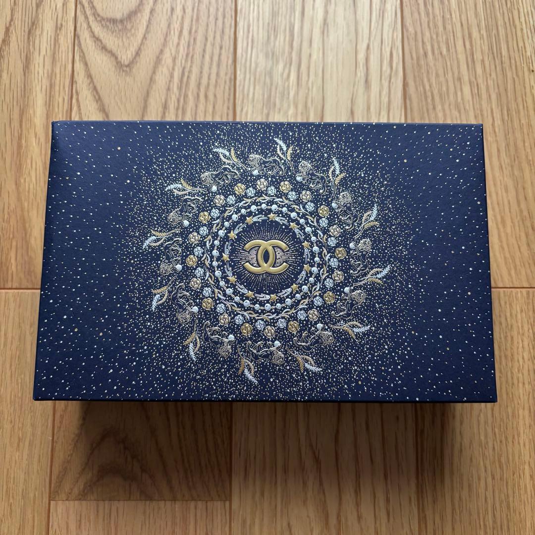 CHANEL シャネル 2025 クリスマスコフレ ホリデー ポーチリップセット