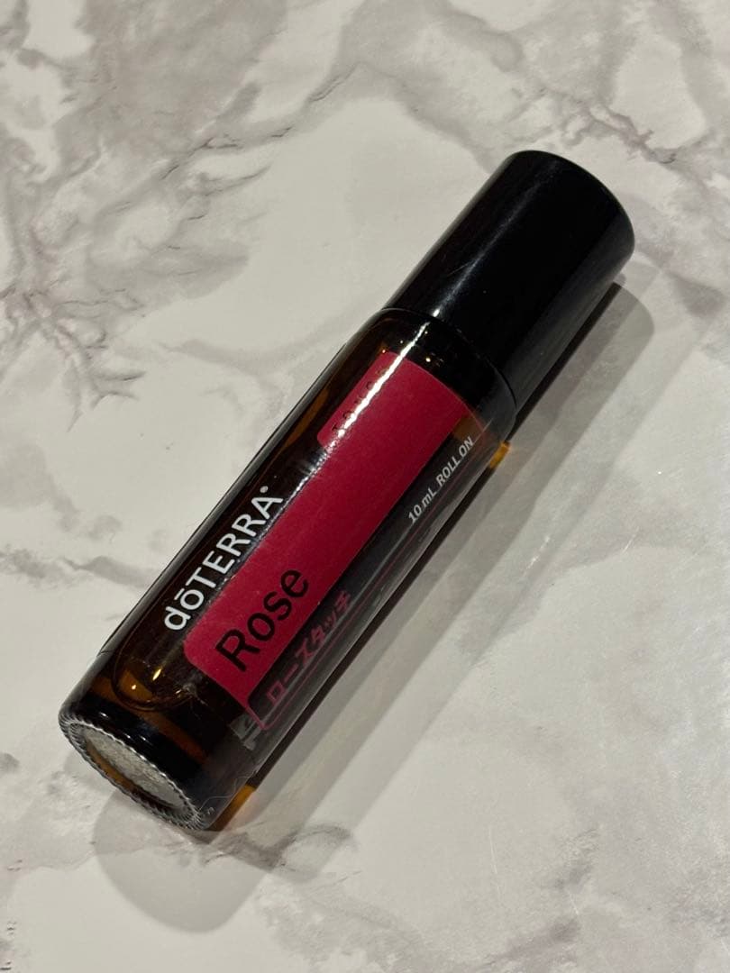 doTERRA ドテラ　ローズタッチ　エッセンシャルオイル 10ml