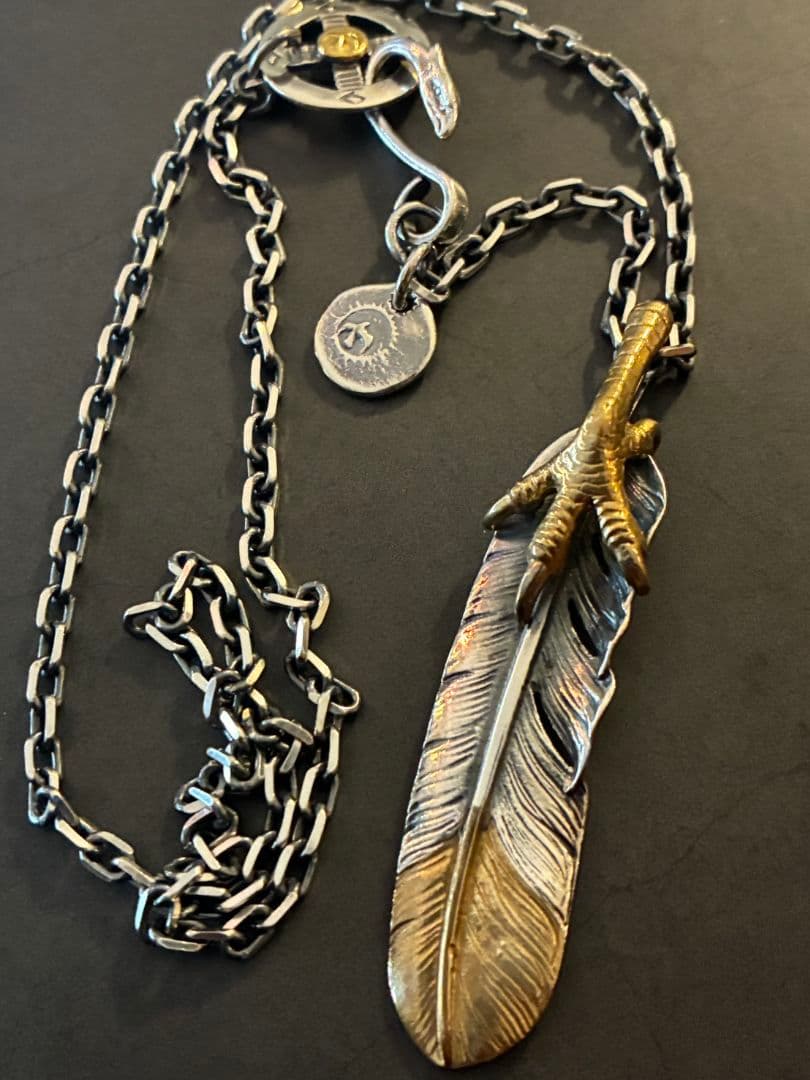 ゴローズ　金爪先金特大フェザーシルバー太陽メタル中イーグルフック細角チェーン 𝙜𝙤𝙧𝙤'𝙨 𝙛𝙧𝙚𝙖𝙠 | 🦅 ［ My favorite combination ］ 先金特大