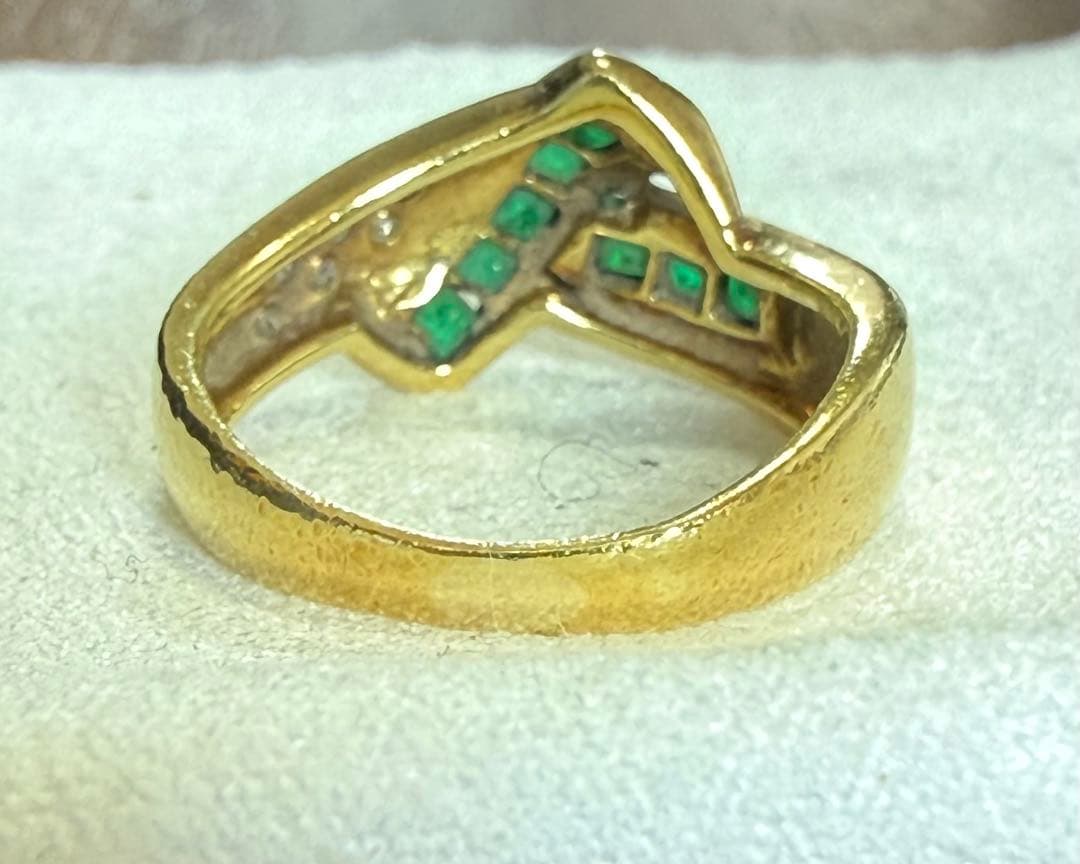 ★スクエアカットエメラルド(0.6ct)＆ダイヤ(0.05ct)　K18リング★