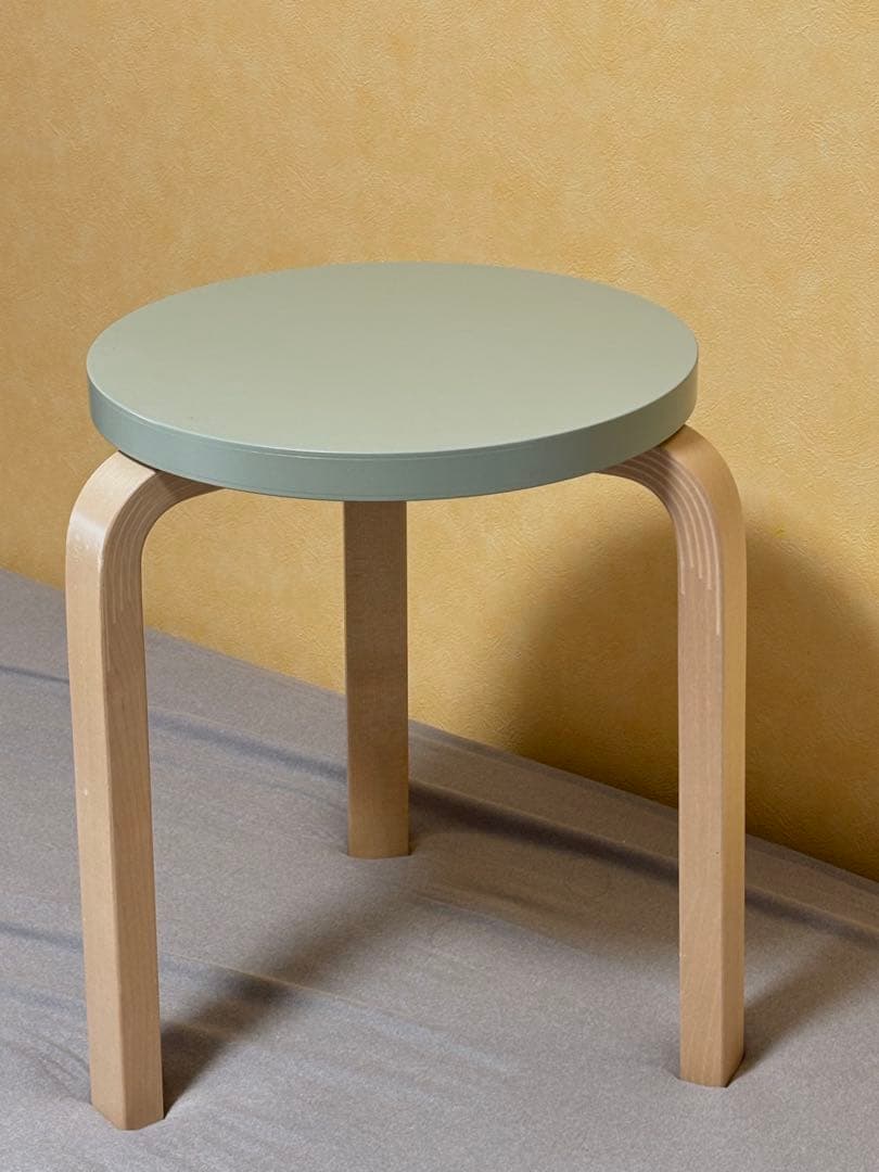 artek stool60 グリーンラッカー
