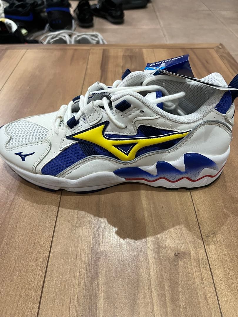 ミズノ　ウェーブライダー1og