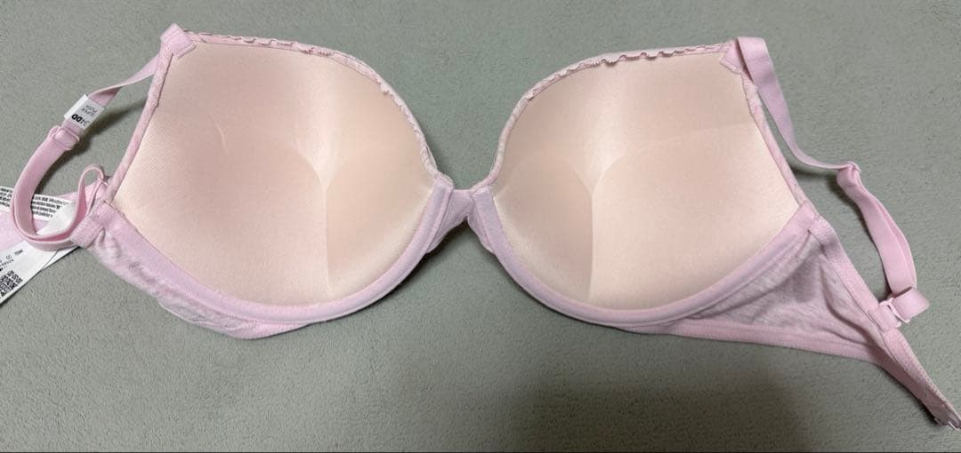 ヴィクトリアシークレット TWICE モモ着用 プッシュアップブラ 34DD