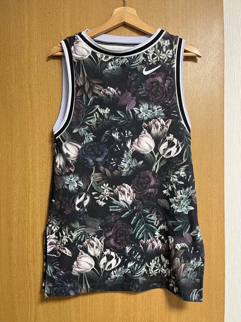 Nike DRI-FIT テニスウェア　ワンピース フローラル　花柄