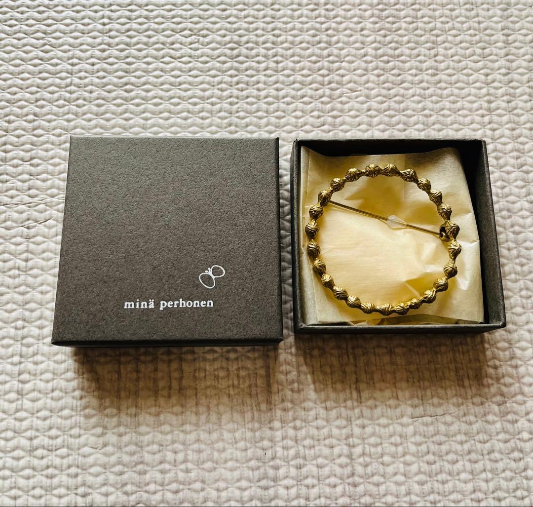 ⭐︎新品　minä perhonen タンバリン ブローチ