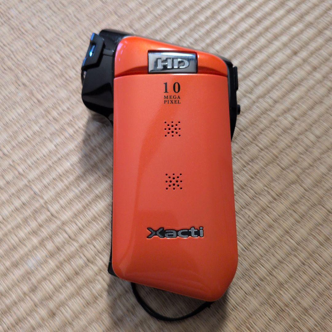 Sanyo Xacti DMX-CG11 オレンジ ヨドバシ.com - サンヨー SANYO Xacti(ザクティ) オレンジ DMX-CG11
