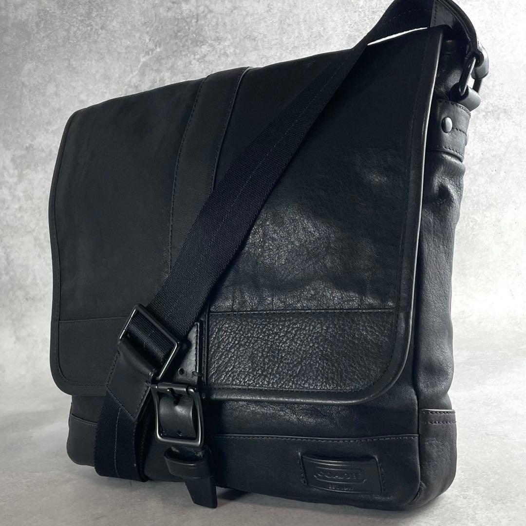 高級　COACH コーチ　メッセンジャーバッグ　レザー　フラップ　70487