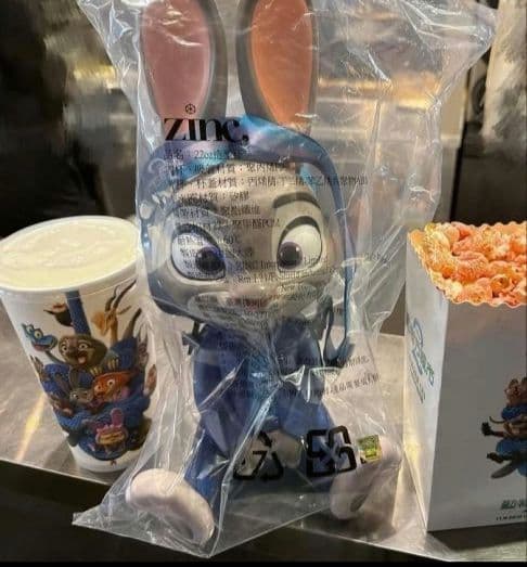 台湾限定】ズートピア2 ニック ジュディ ドリンクホルダー セット