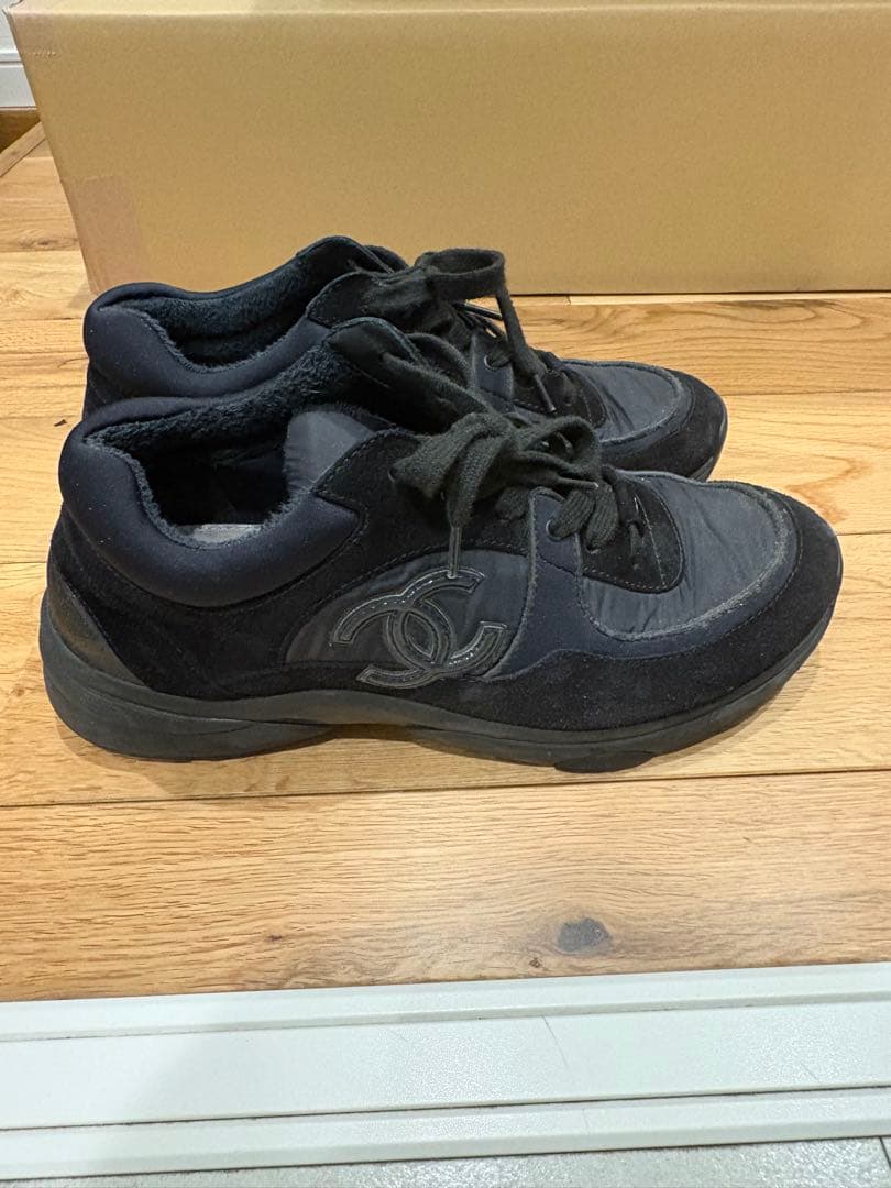 CHANEL メンズスニーカー　シャネル　ブラック