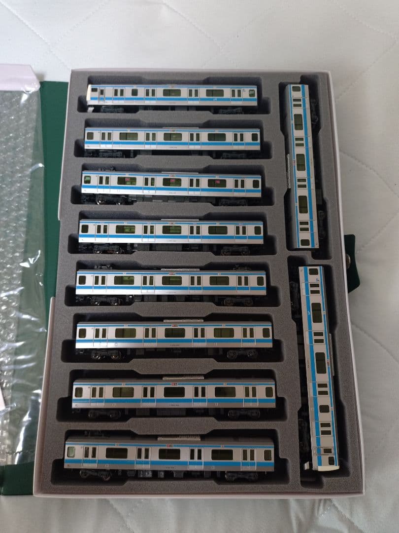 Nゲージ　KATO　E233系　京浜東北線　10両セット Amazon | カトー(KATO) Nゲージ E233系1000番台 京浜東北線 増結セット