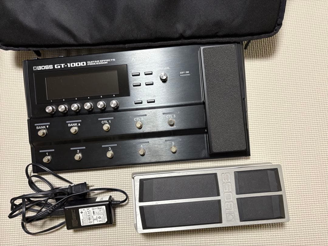 BOSS GT-1000 マルチエフェクター ＋ FV-500H（おまけ）