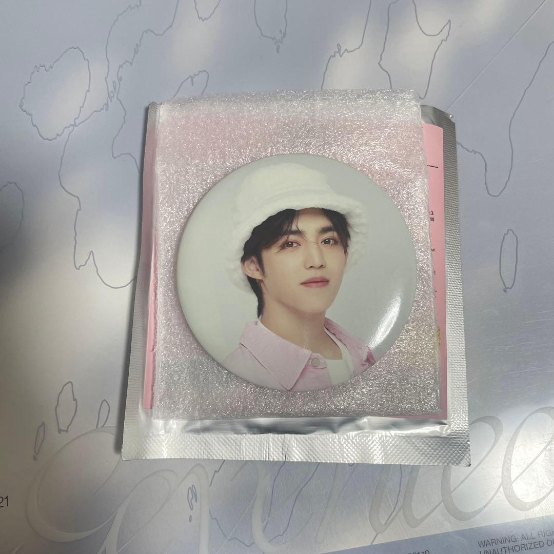 SEVENTEEN エスクプス CARATLAND ラキドロ 缶バッジ 2023 - メルカリ