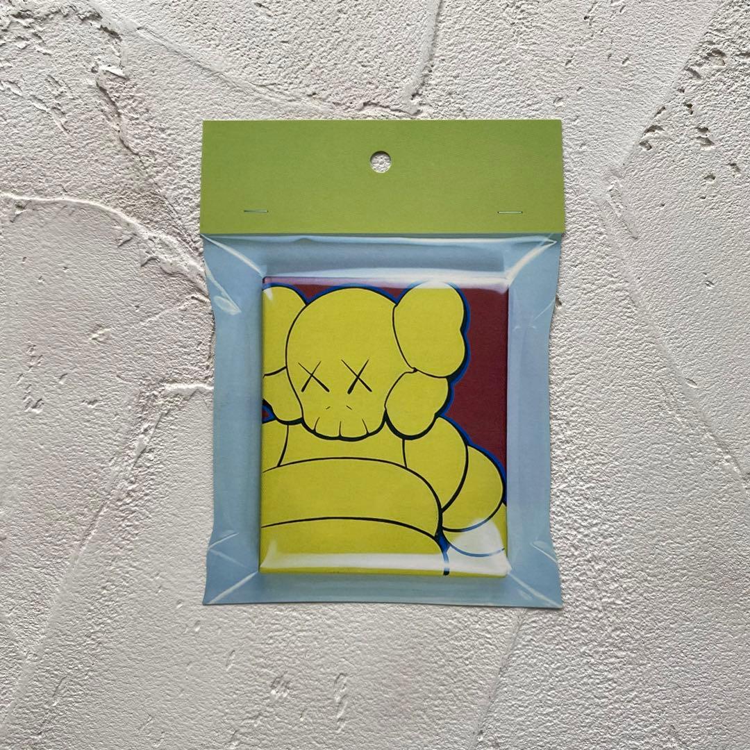KAWS ORIGINALFAKE BAPE GALLERY フライヤー