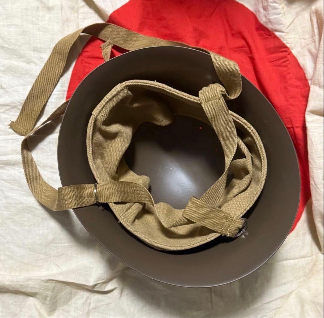 E）海軍九十式鉄帽覆と海軍90式鉄兜のセット(複製品）海軍のカバーと