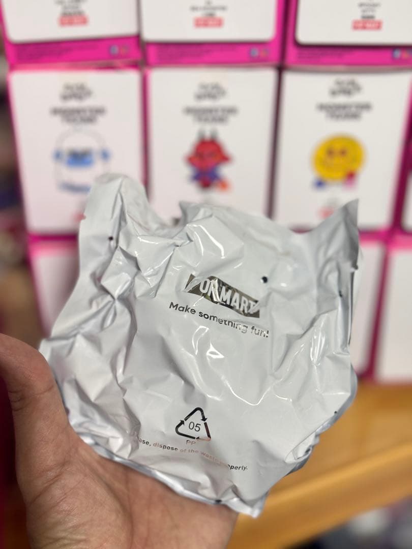 新品 Crybaby Monster Tears シリーズ アソートボックス - メルカリ