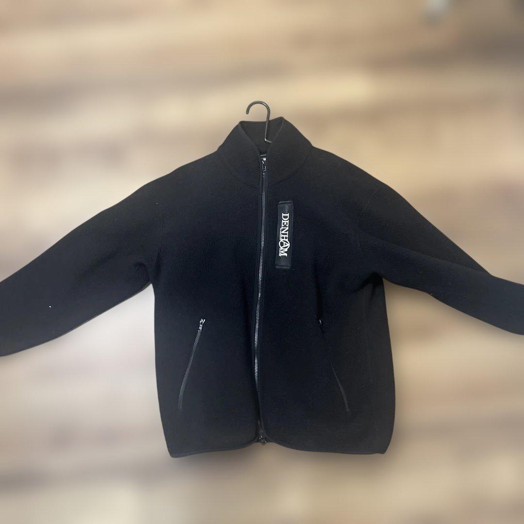 denham ✖️ mountain research フリース