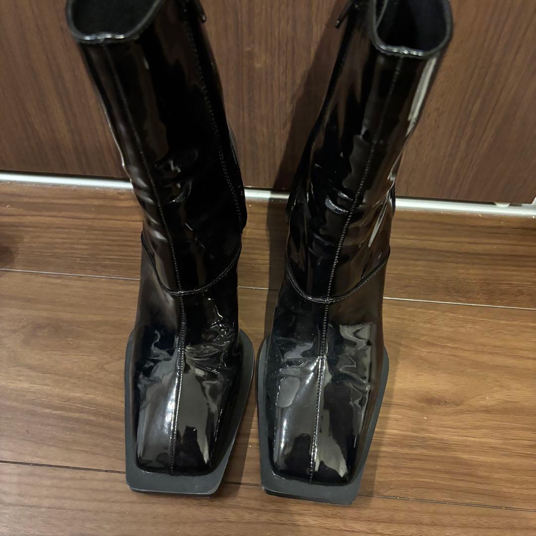 melt the lady enamel square short boots - メルカリ
