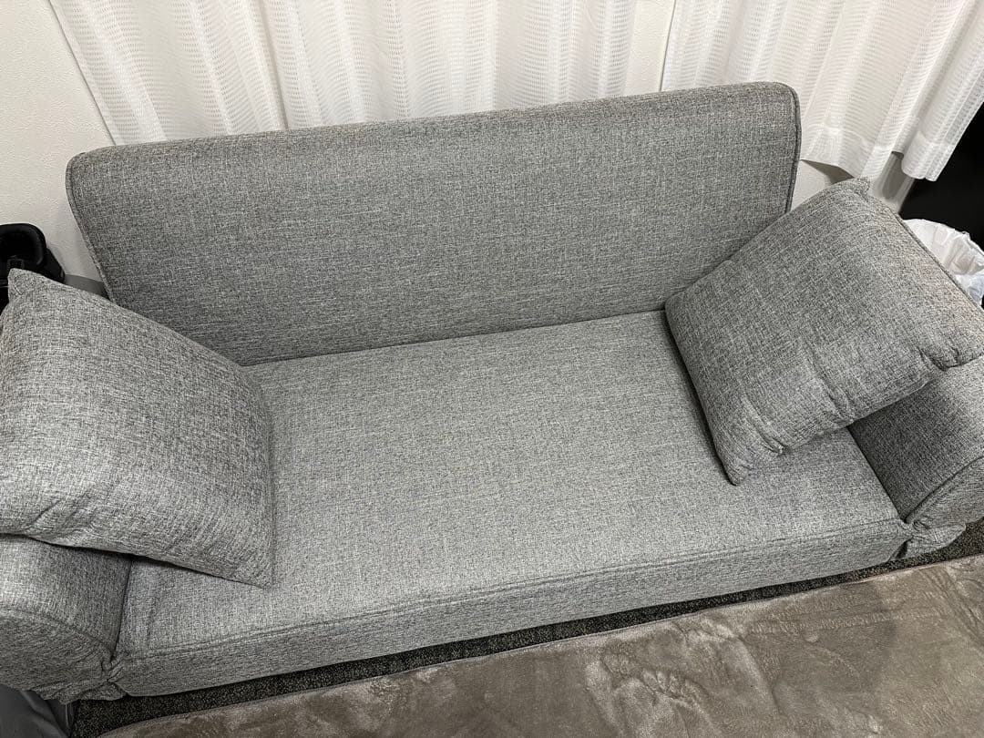 【最終価格】[幅141.5] 2人掛けリクライニングソファ 天然木脚 LOWYA