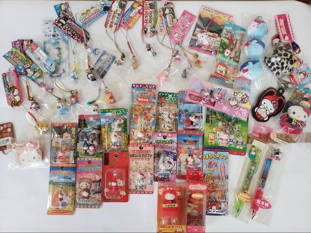 ご当地キティストラップ　まとめ売り　大量