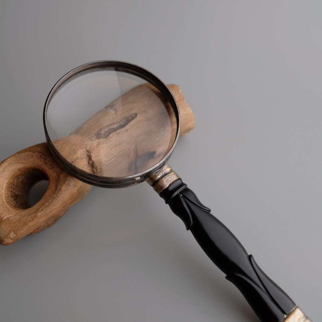 925純銀（刻印あり）＋セルロイド製のヨーロッパ製アンティーク拡大鏡