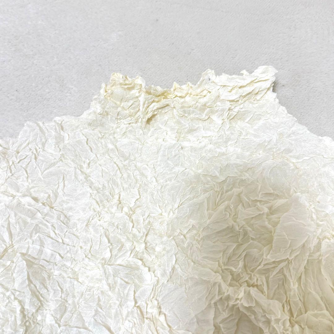 極美品✨ISSEY MIYAKE プリーツ シワ加工 ホワイト 変形 長袖 - メルカリ