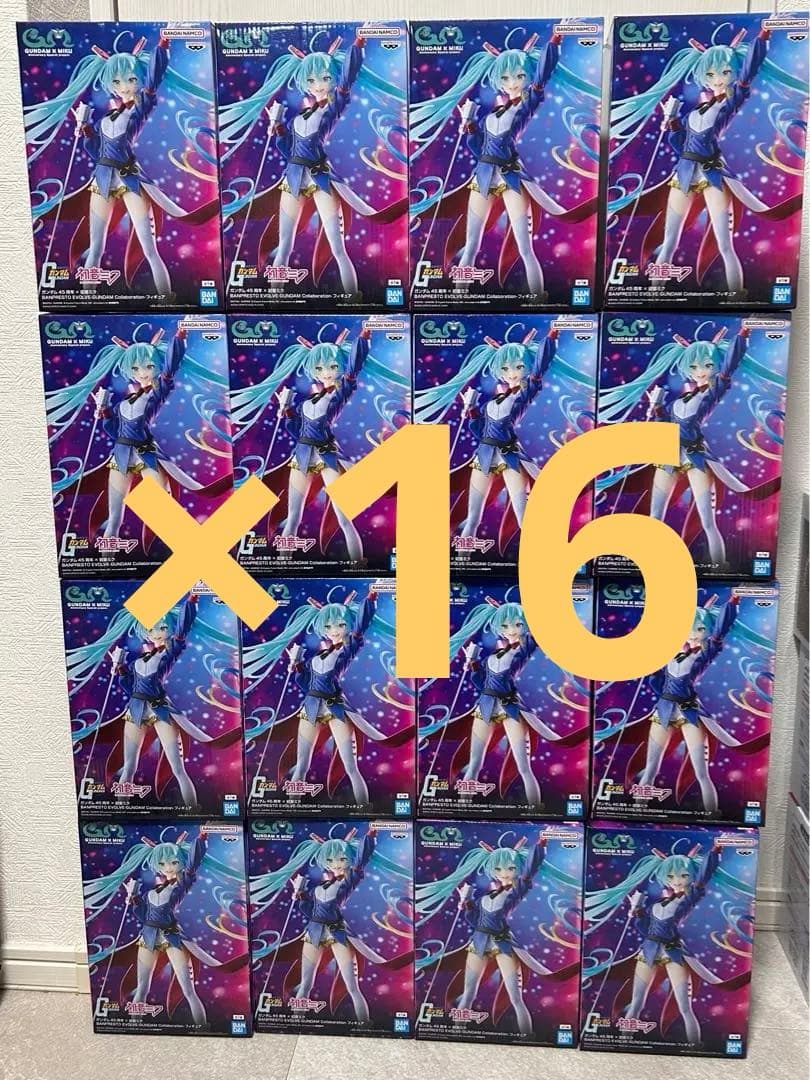 ガンダム45周年×初音ミク　BANPRESTO EVOLV 16個セット
