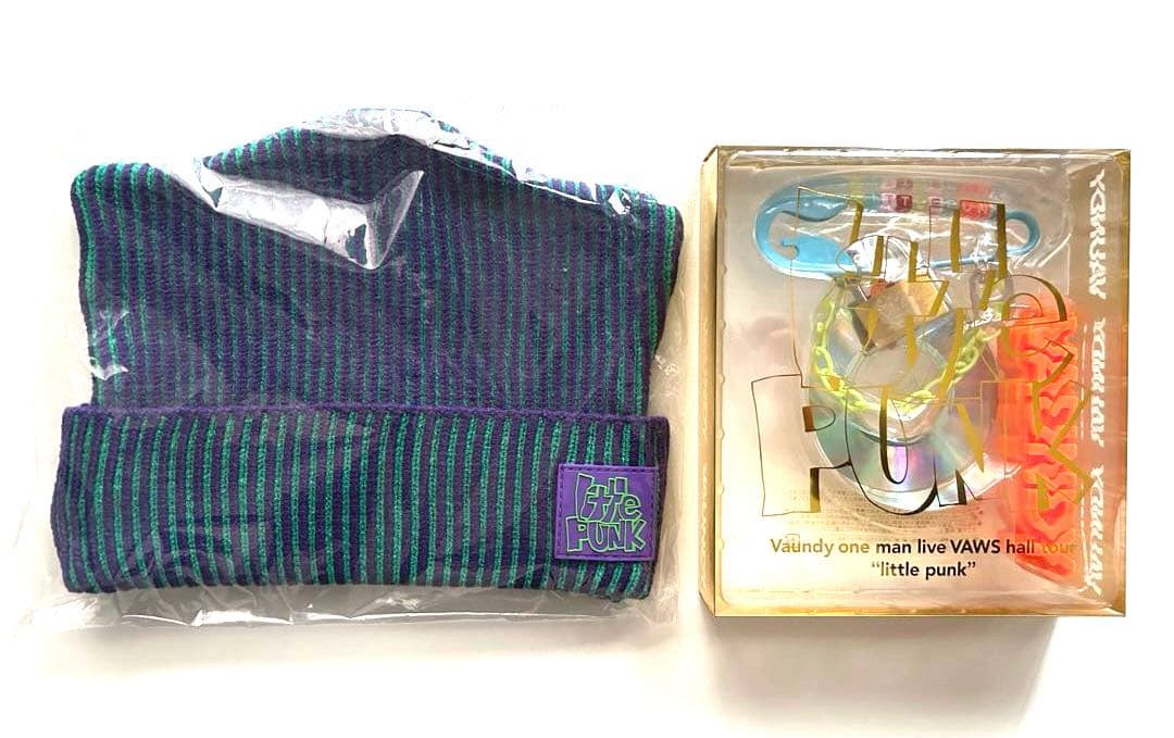 Vaundy ＂little punk ” ビーニー＋ビッグトイ キーホルダー