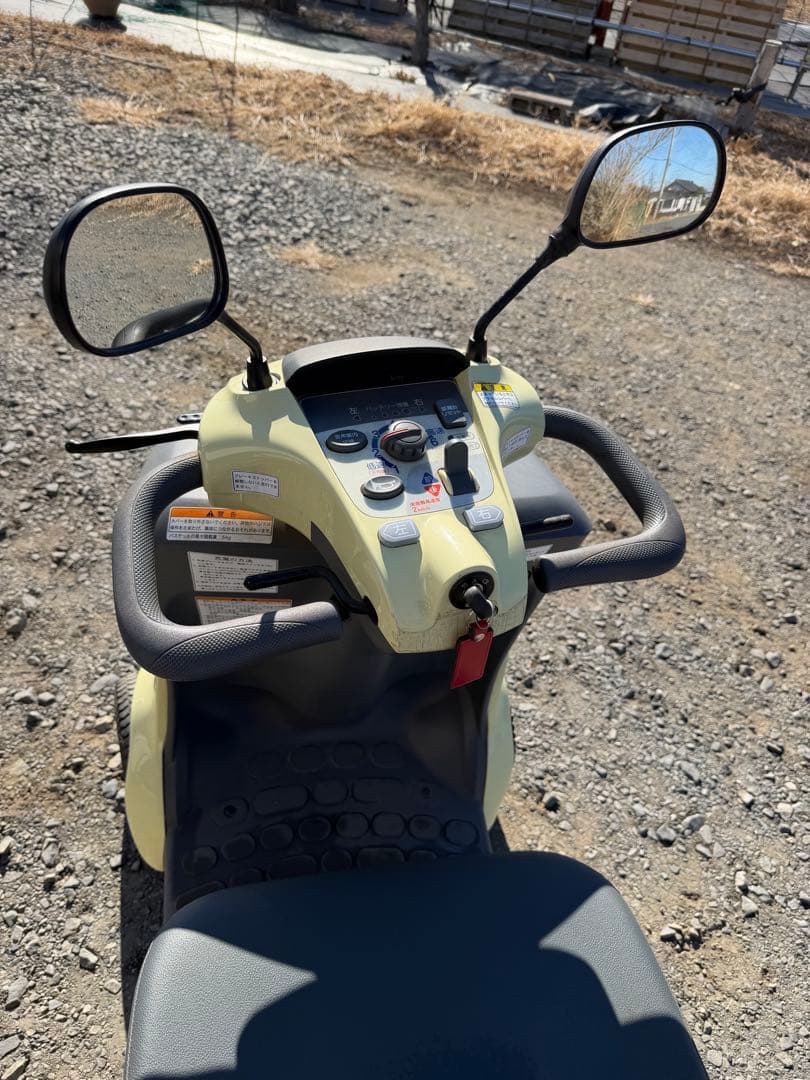 SUZUKI シルバーカー イエロー　値引きしました　シニアカー