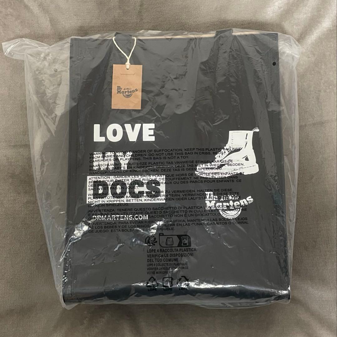 N*A様 ドクターマーチン DR.MARTENS タグ付き 未使用 DNA TO