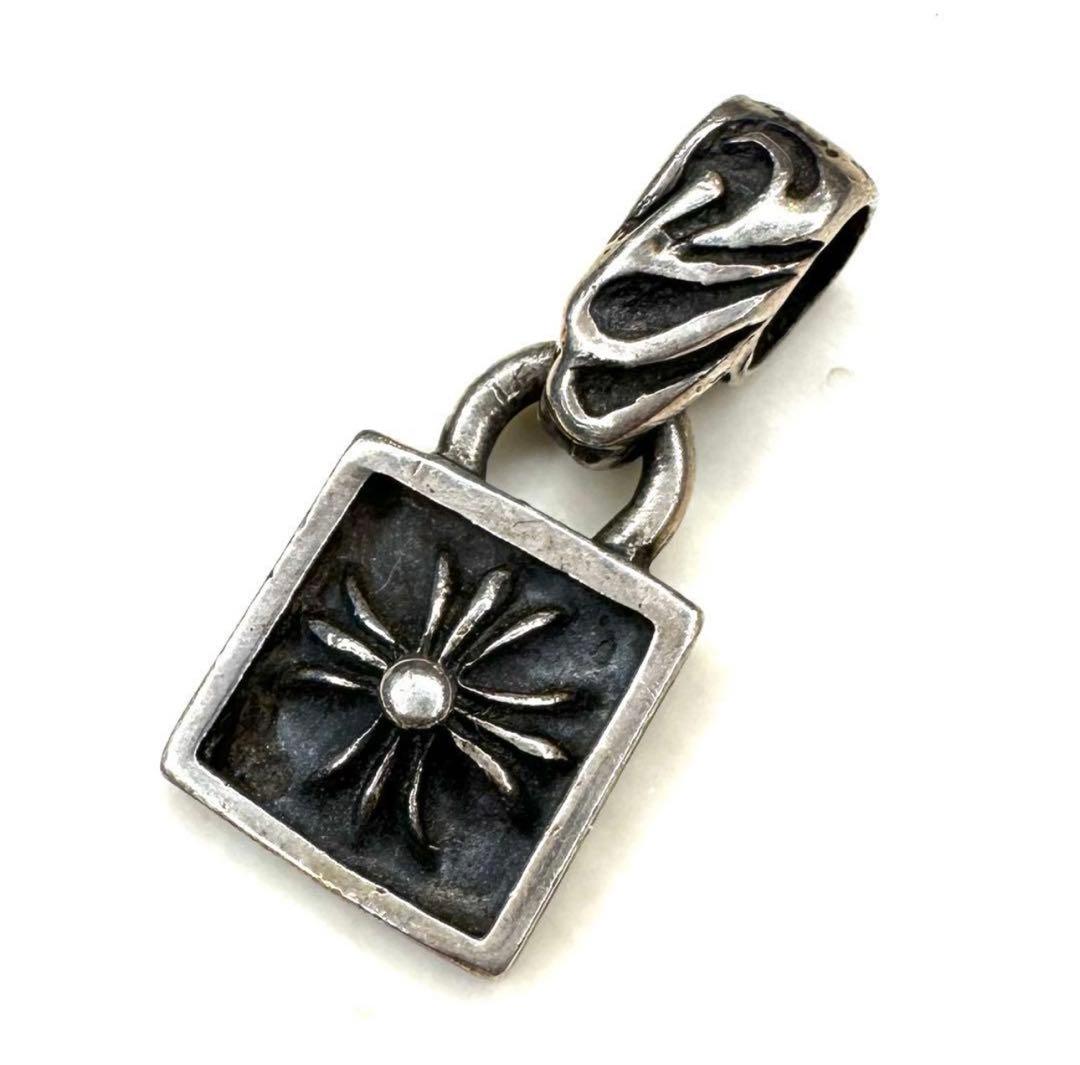 CHROME HEARTSフレームドCHプラスチャーム シルバー 925