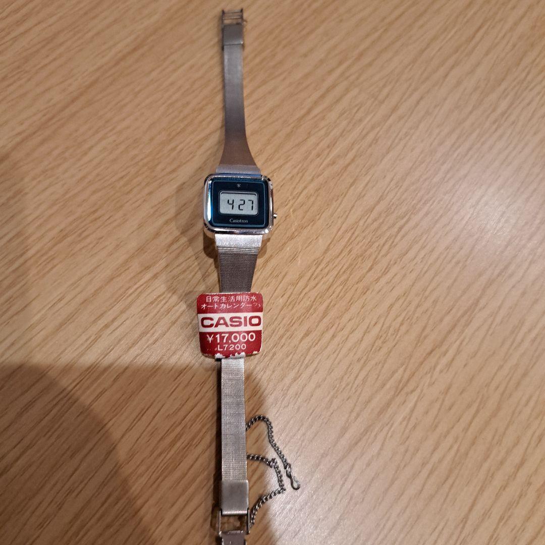 激レア　CASIO　Casiotron デジタル腕時計　L7200　ヴィンテージ