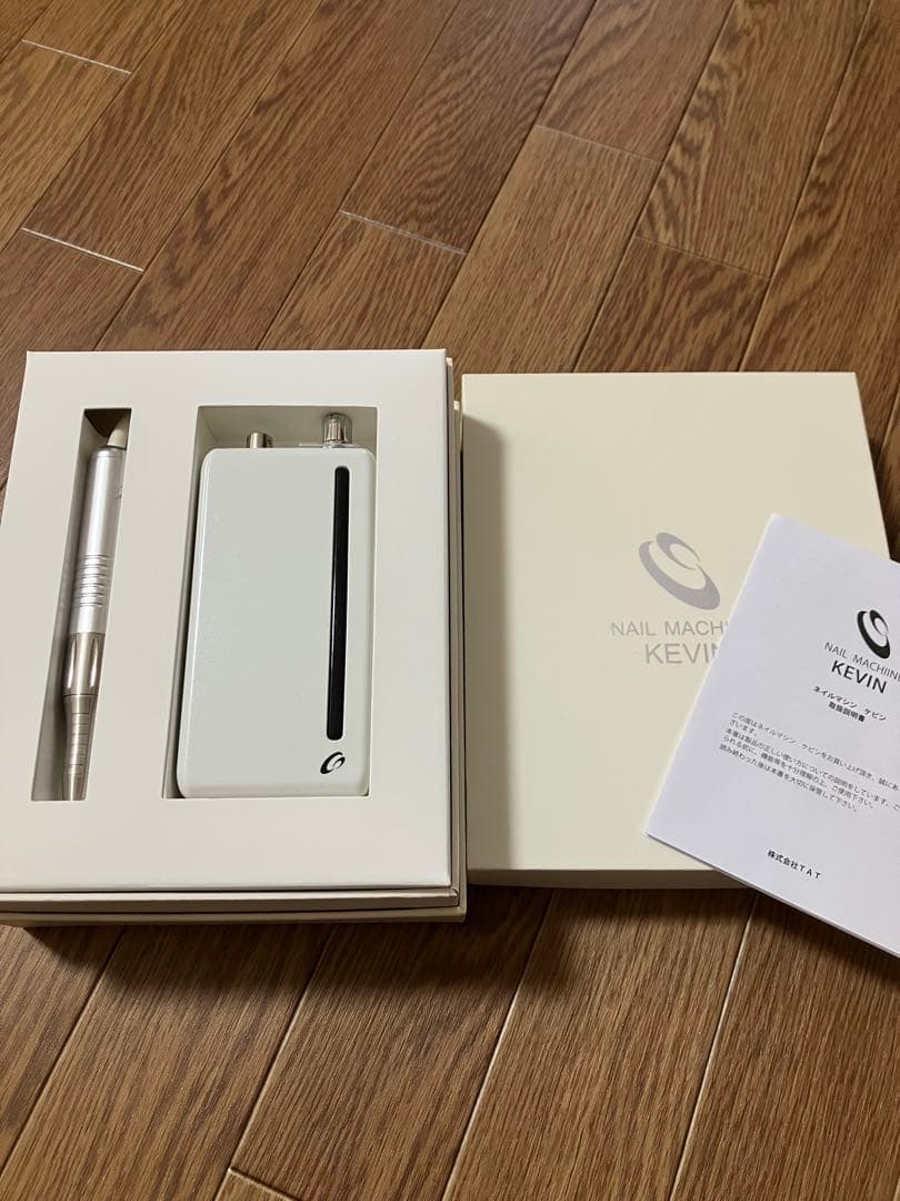 ネイルマシンケビン　フット用、ネイル用パーツ付き ネイルグッズ付 ネイルマシーン ケビン ポータブル ネイル研磨機 KEVIN