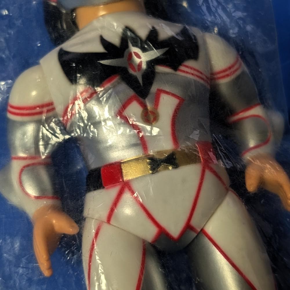 匿名配送】SFS 獣神サンダー・ライガー（白版） ソフビ メディコム