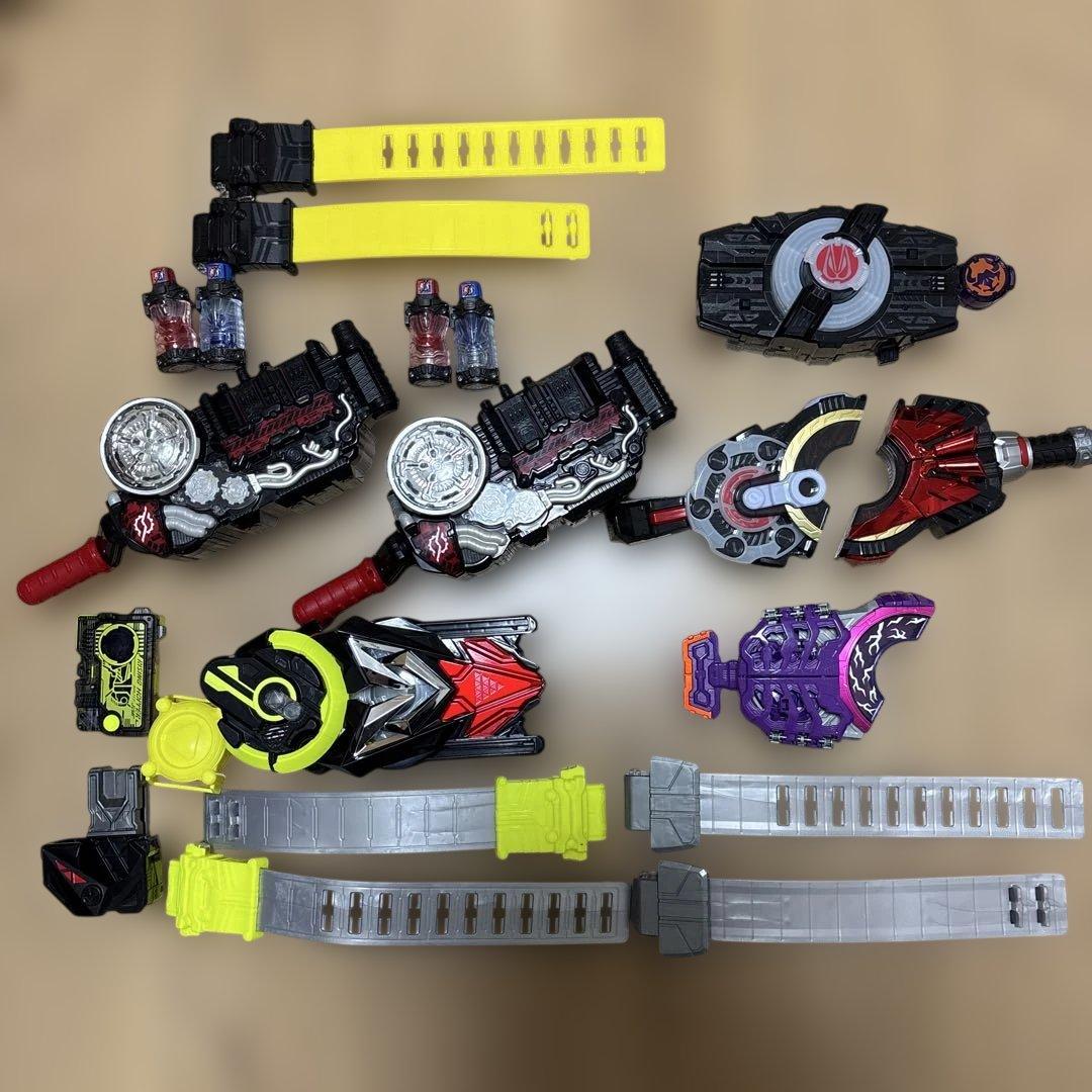 ビルドドライバー　ゼロワンドライバー　デザイアドライバー　ブーストマグナム