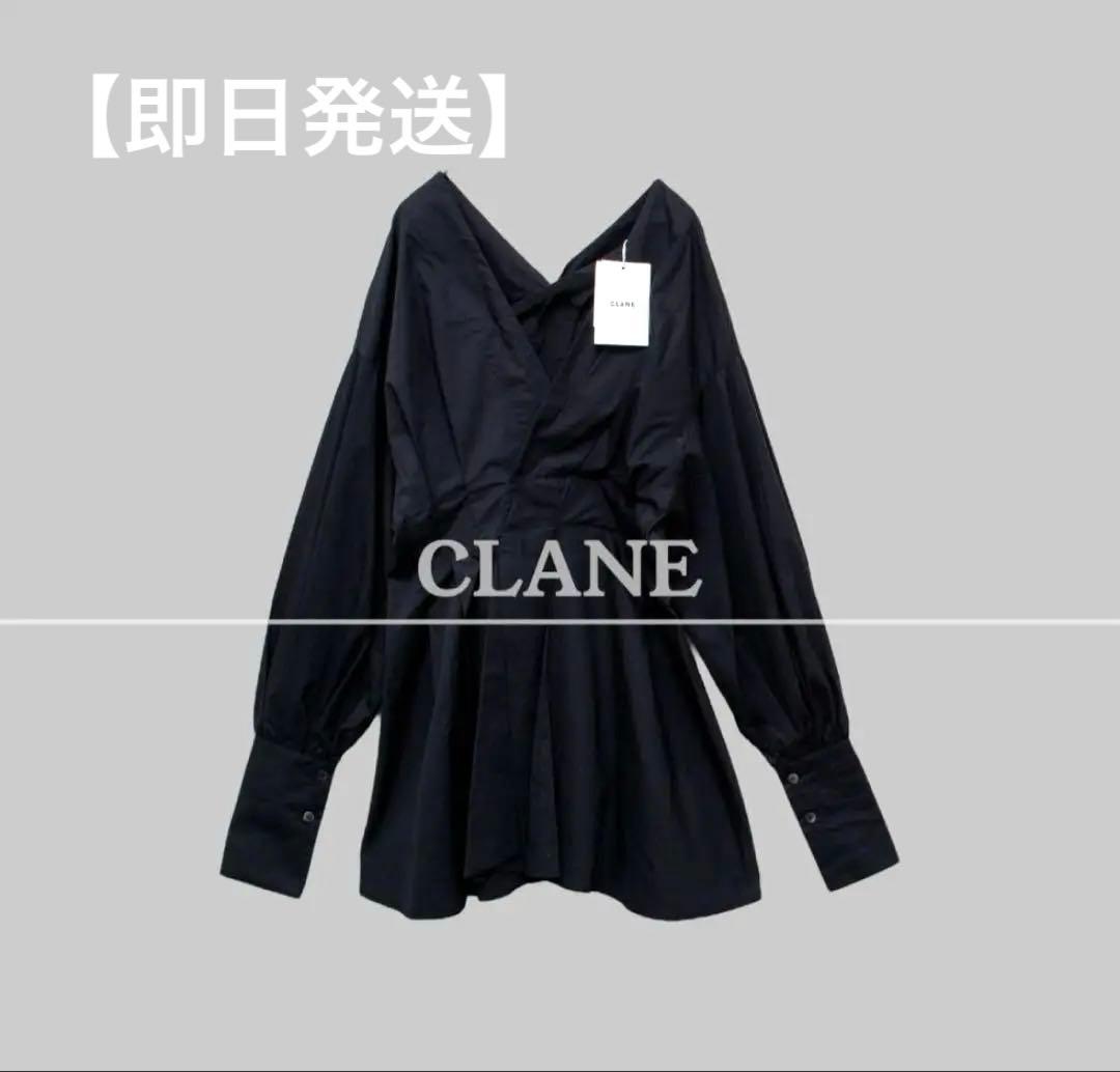 トップス CLANE OFF SHOULDER TUCK BLOUSE