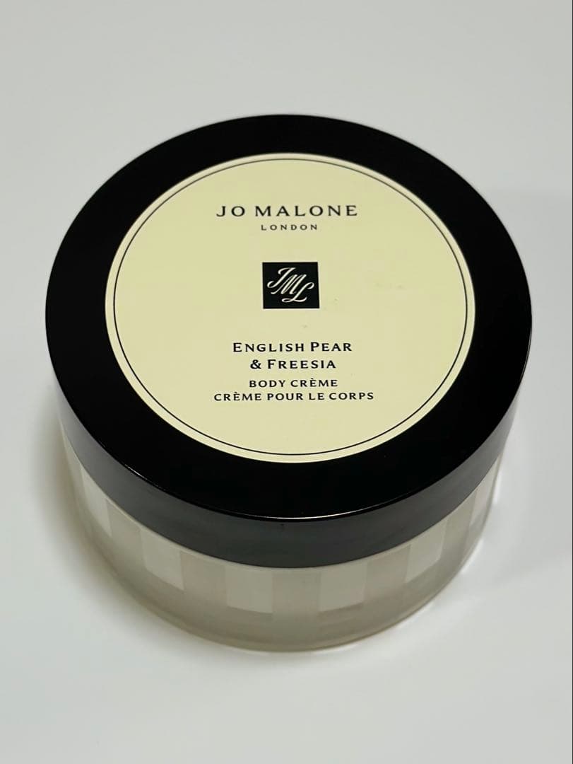 JO MALONE イングリッシュペアー & フリージア ボディクリーム